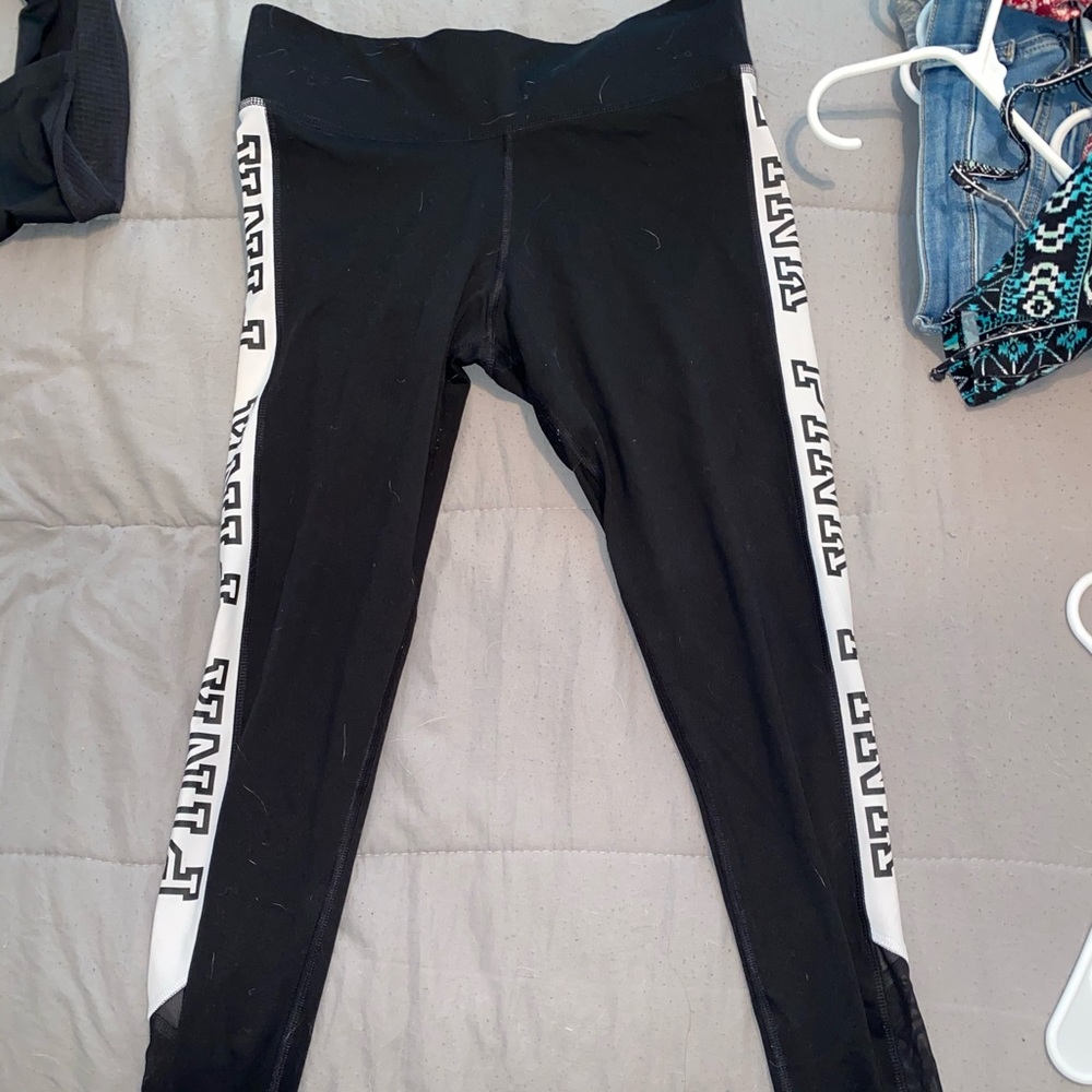 VS PINK athletic leggings